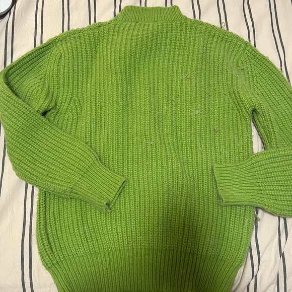 Lulus excellent mock neck fuzzy lime green pullover sweater s balloon sleeves - Picture 3 of 5